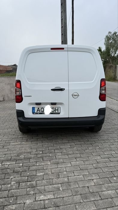 Opel Combo 1.5 CDTI -L1H1-102 CV-3 Lug