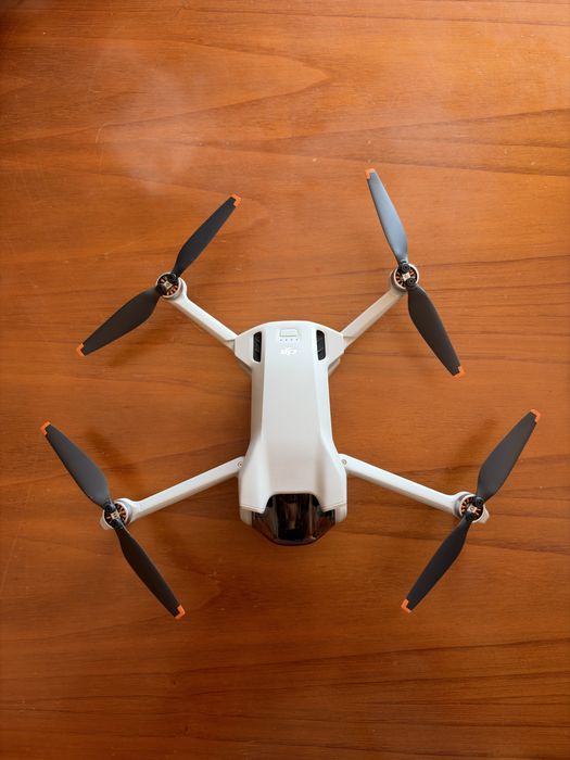 DJI Mini 3 - Kit Completo + Acessórios + Seguro de Reposição