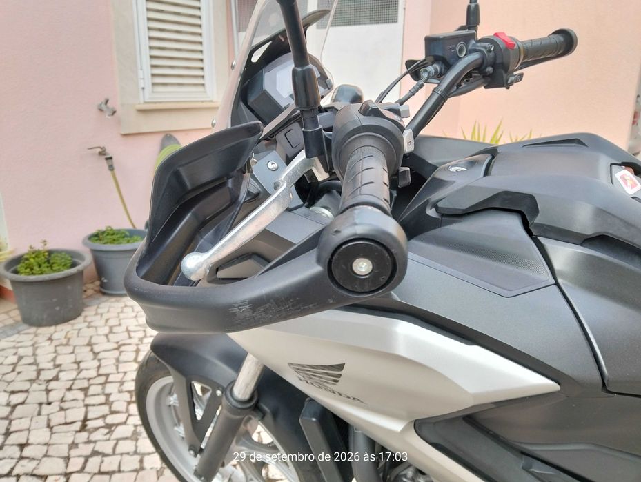 Honda NC 750 X de 2016