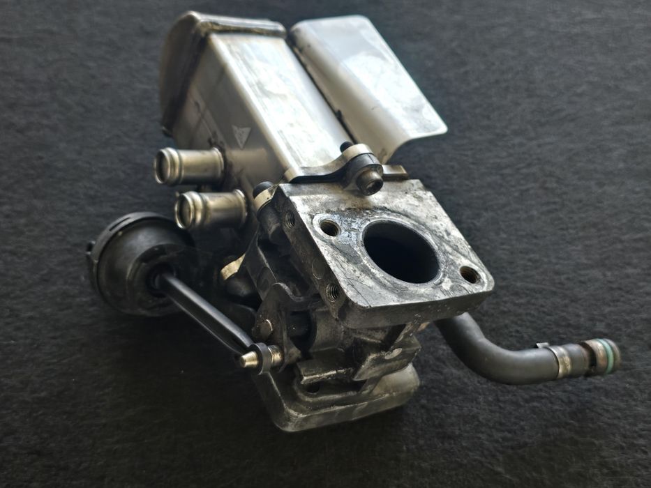 Válvula egr original Audi Volkswagen 3.0 tdi v6 2008- EPC