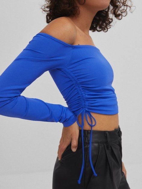 Топ bershka з стяжками