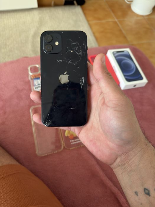 Apple watch SE  44 mm + iphone 12 de 256gb ( so nao funciona chip)