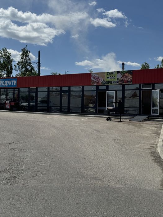 Оренда приміщення фасад червона лінія всі комунікації