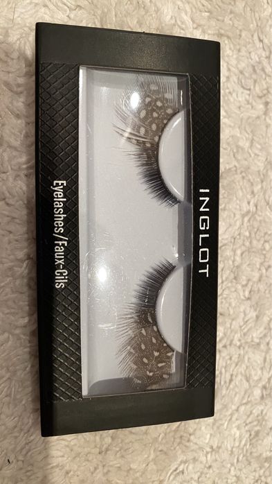 Inglot zestaw 4szt artystycznych rzęs
