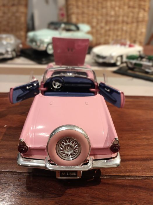 Колекційна модель Ford Thunderbird Revell INC 1990.