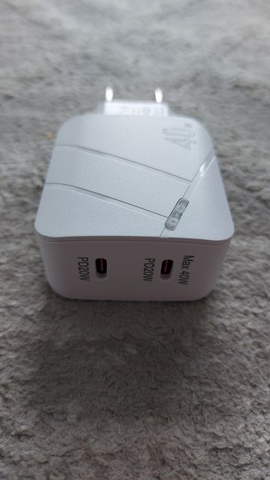 Ładowarka do telefonu kostka 40W USB C