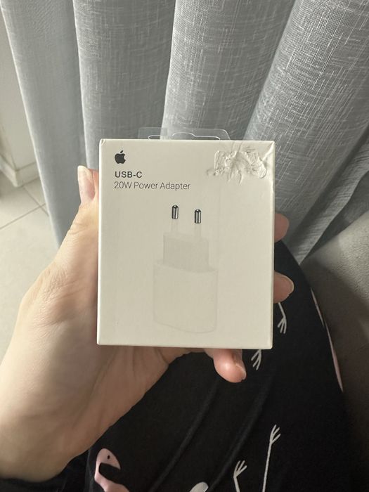 Блок адаптер apple USB type-C 20W новый оригинал