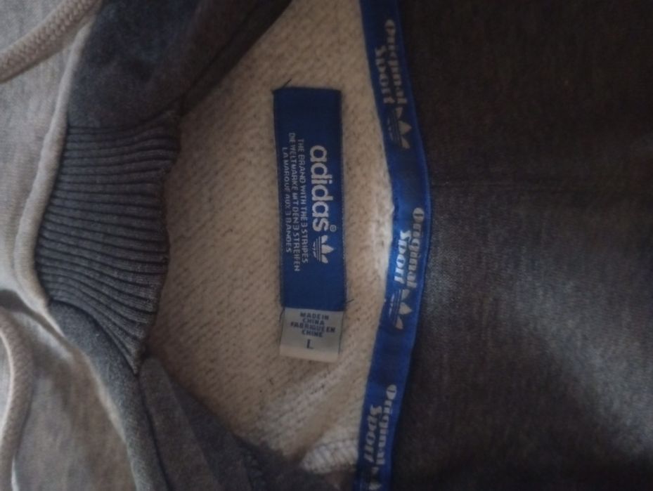 Худі Adidas Original в дуже хорошому стані. Розмір Л