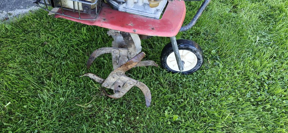 Glebogryzarka ogrodowa Honda