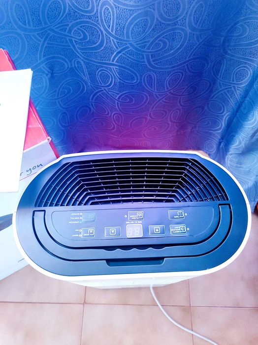 Desumidificador MEI 12L DH 5012 – Ar Seco e Livre de Mofo (Bom Estado)