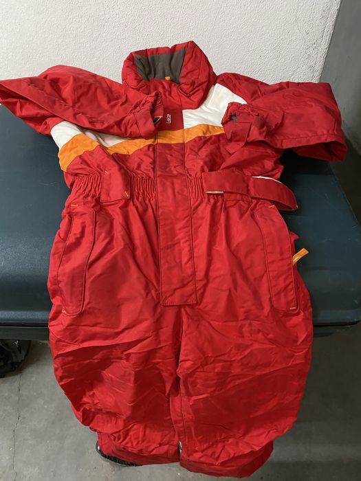 Conjunto Wedge para ski 8 anos (fato, capacete, luvas, gorro)