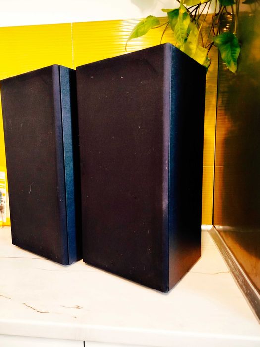 Solidne kolumny głośnikowe 
SKART 140W/8ohm