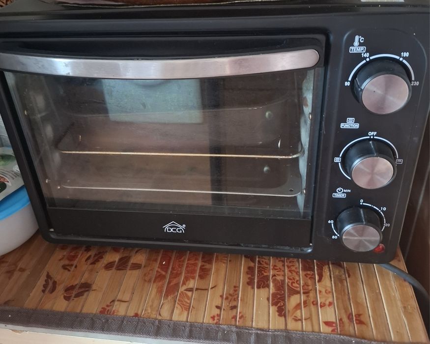 Мікрохвильова піч