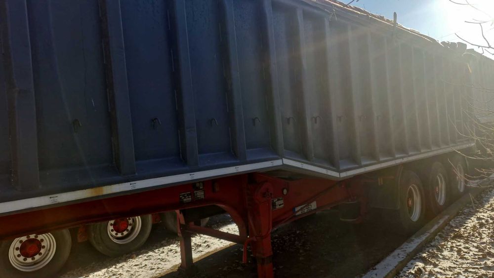 Напівпричіп самоскид Fruehauf Crane зерновоз 50м3 Свіжий