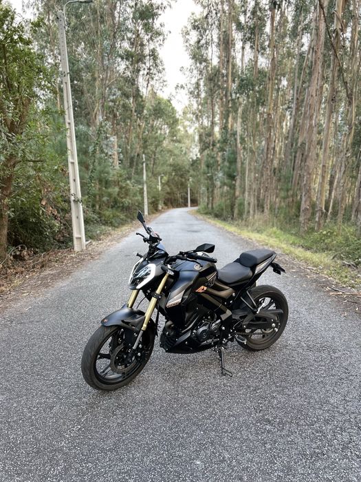 Vendo ou troco keeway rkf 125