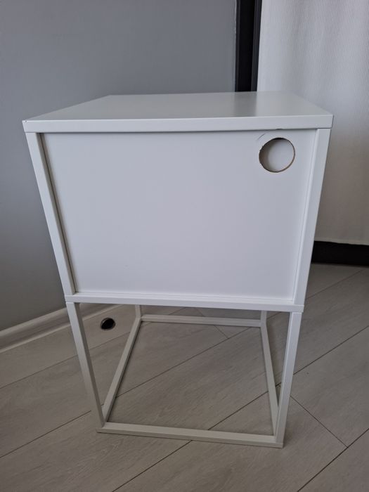 Szafka nocna ikea Vikhammer