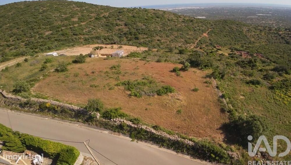 Terreno em Conceição e Estoi de 880,00 m2