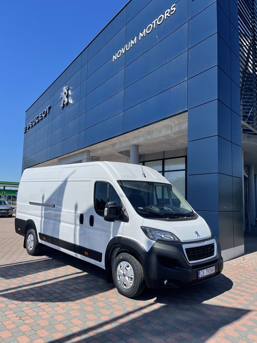 Wynajem busa (BUS) Wypożyczalnia samochodów Wynajem Dostawczaka Winda