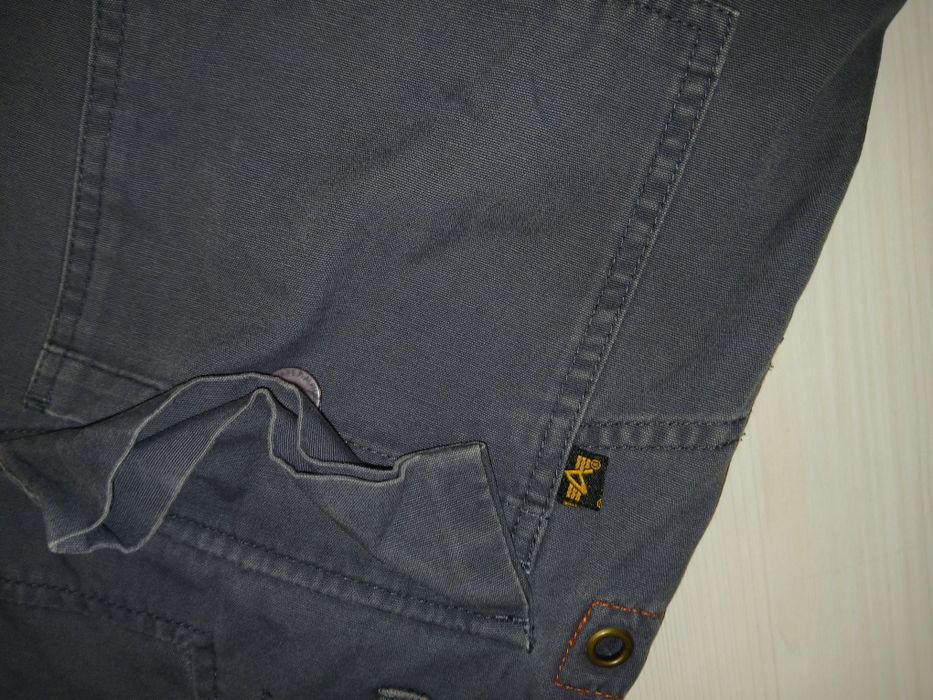 оригинальные серые шорти карго Alpha industries