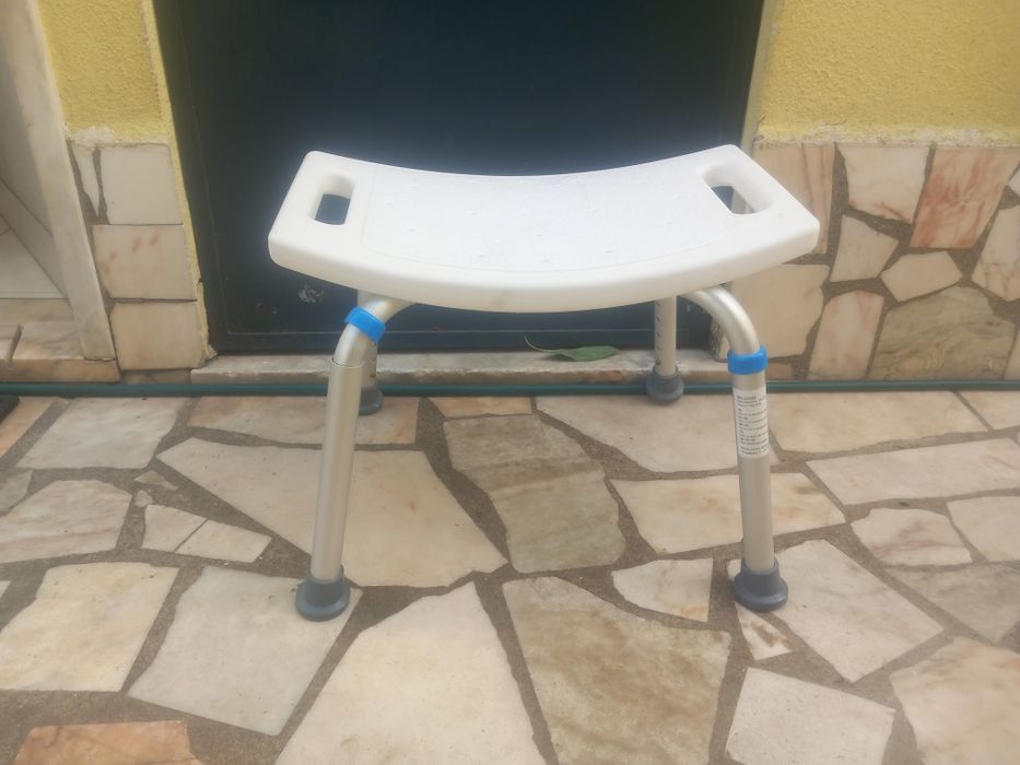 Cadeira W.C Mobilidade Reduzida