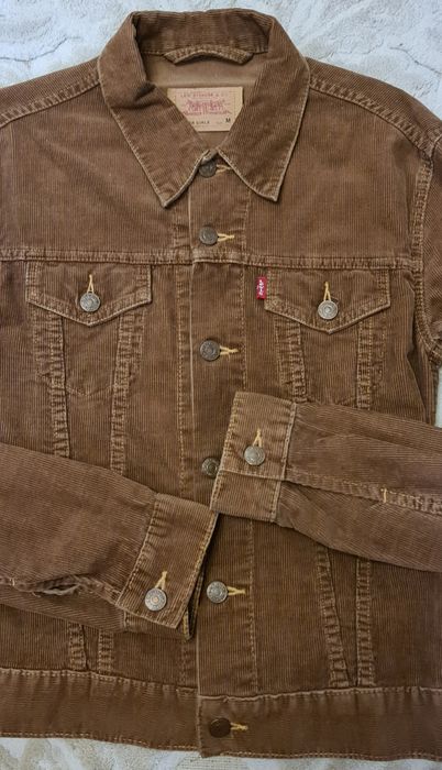 Вельветова жіноча  куртка Levi's