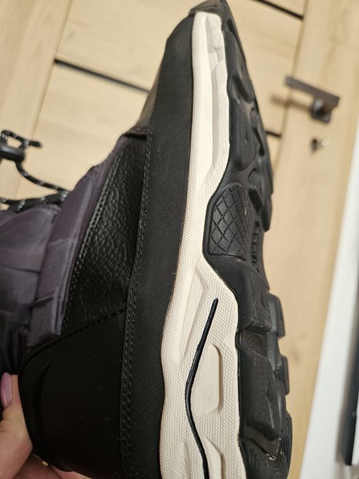 Damskie Śniegowce Hummel. Rozmiar 39