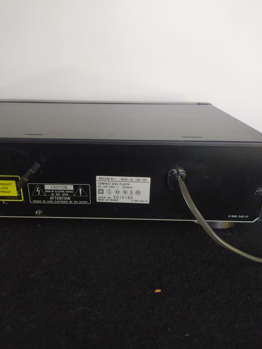 Sony compact disc player CDP-297