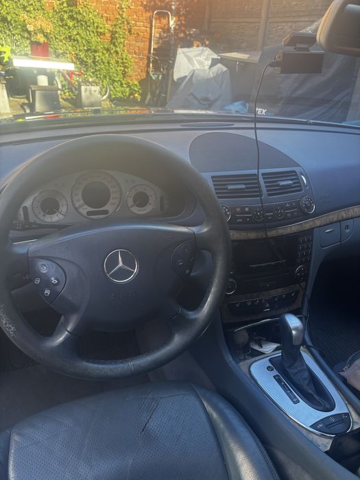 Sprzedam mercedesa w211