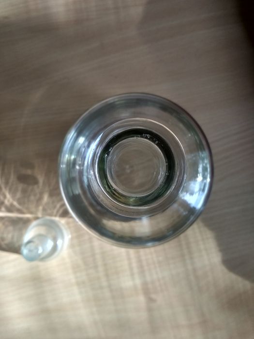Графин стекляный