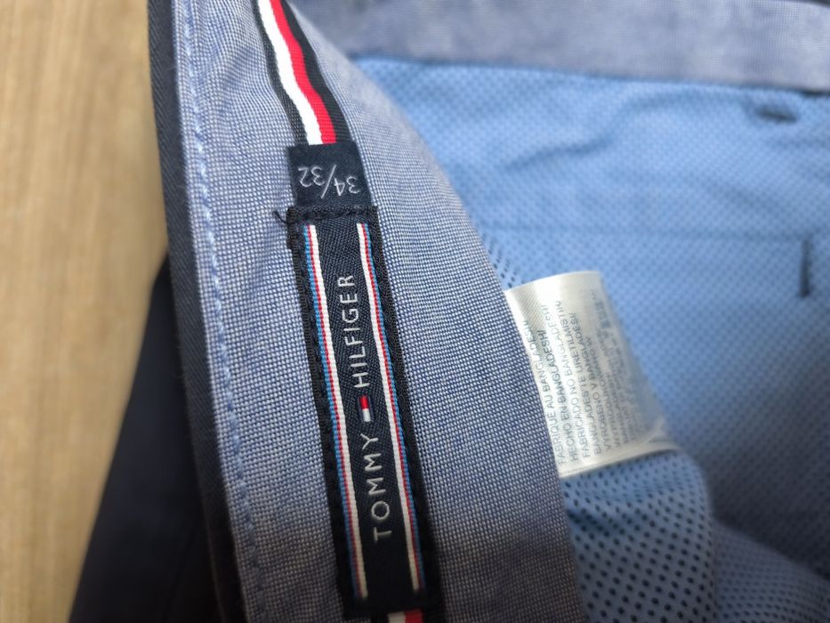 Spodnie męskie Tommy Hilfiger chinosy 34/32
