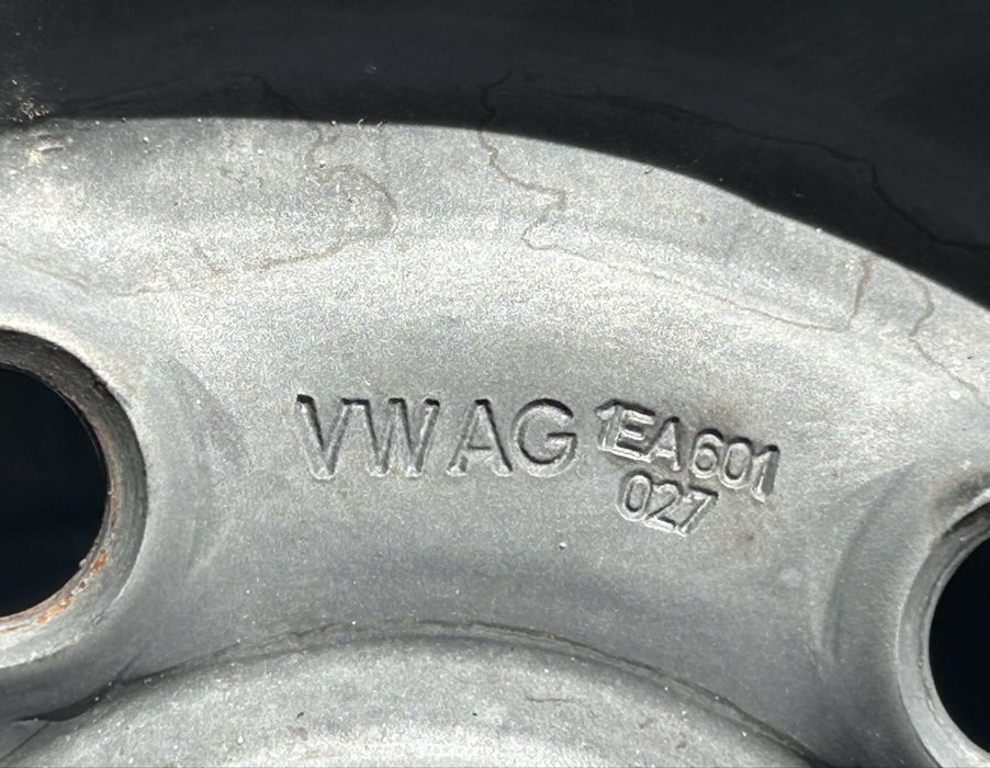 Felgi stalowe Volkswagen R 18 5x112 otwór 57,1 Oryginał Bardzo Ładne