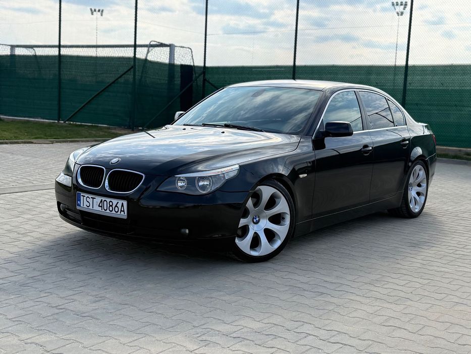 BMW Seria 5 Benzyna _ Czarna _ Sedan _ Sprowadzona _ Zarejestrowana