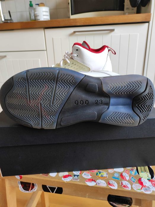 Buty do koszykówki Jordan Maxin 200(GS)