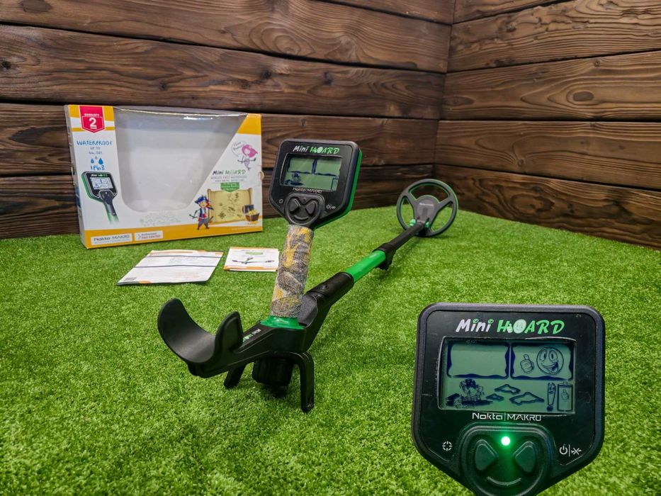 Дитячий металошукач Nokta Makro Mini Hoard Cool Kit