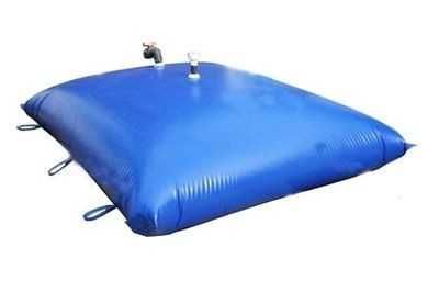 емнiсть для води