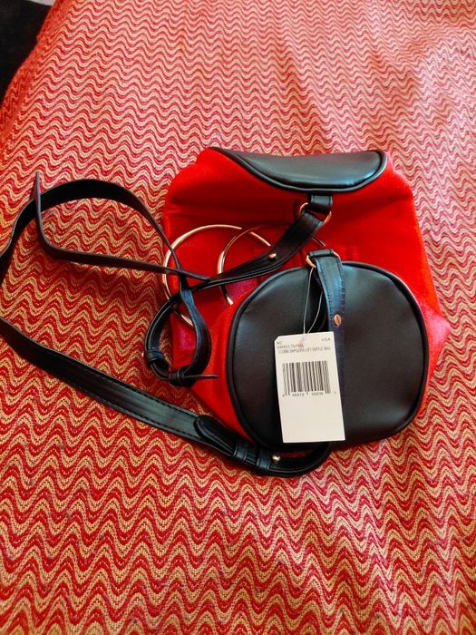 Сумка оксамитова Guess