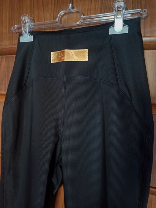 Legginsy La Monne rozmiar S prążkowana ekoskóra  nowe