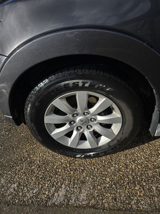 Mitsubishi Pagero DI D