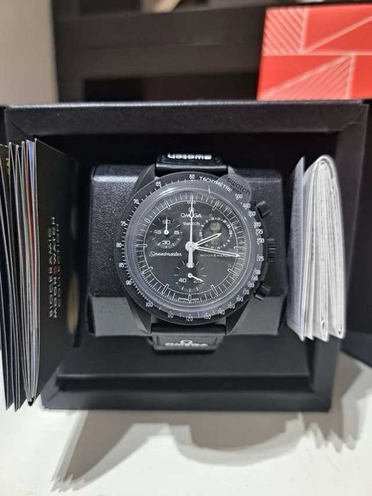 新品　15th Anniversary BENI “NEW MOON” Perpetual Moon 41.5 Red Gold “Year of the Dragon” - Arnold & Son