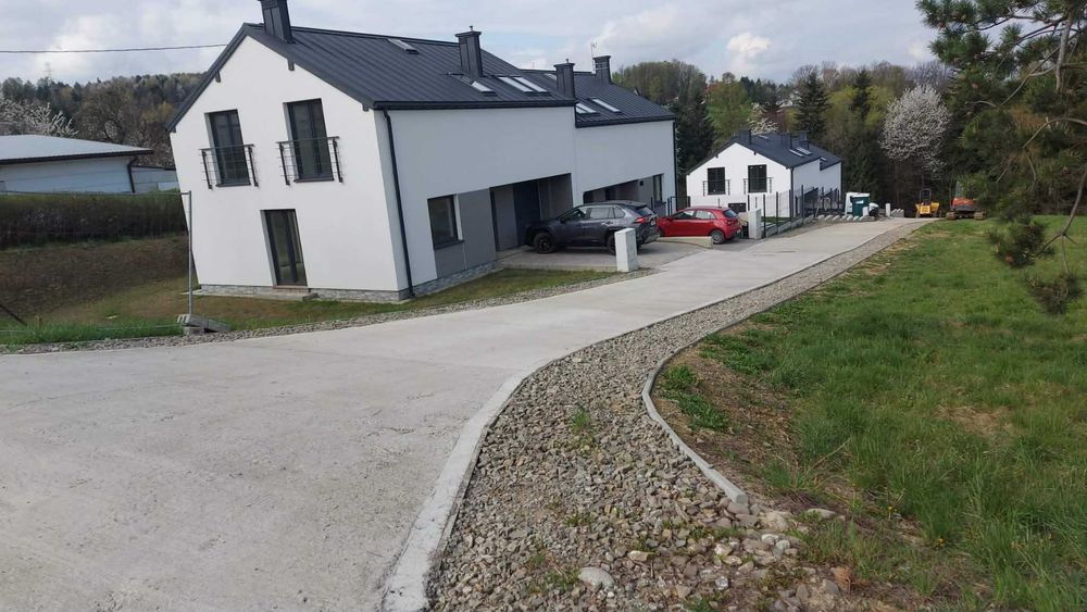 Dom w zabudowie Bliźniaczej