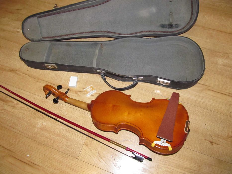 Скрипка 3/4 Розмір 57 см + Футляр Місток
