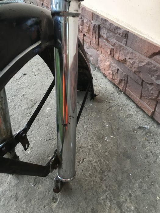 Przednie zawieszenie błotnik wsk 125