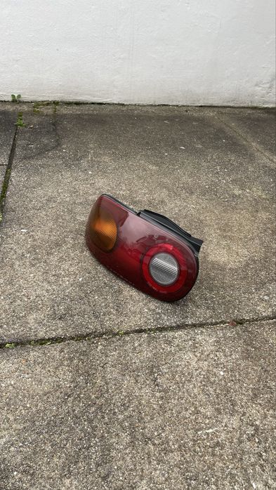 Farol Traseiro Esquerdo MX5 NA