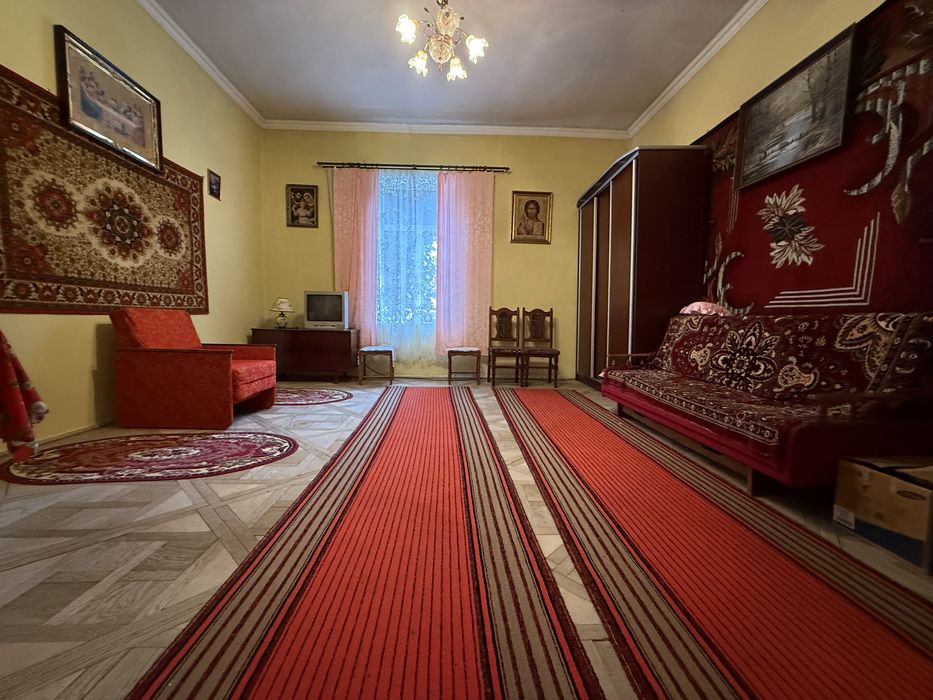 Продаж 2-кім. квартири 66.9 м.кв., в. О. Бобикевича