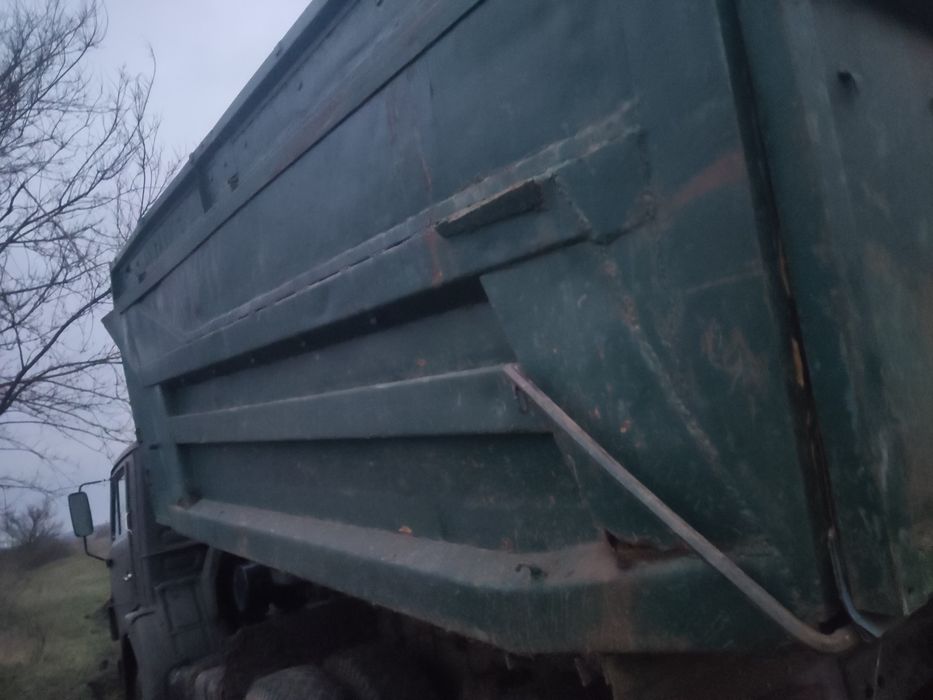 Камаз самоскид лошка