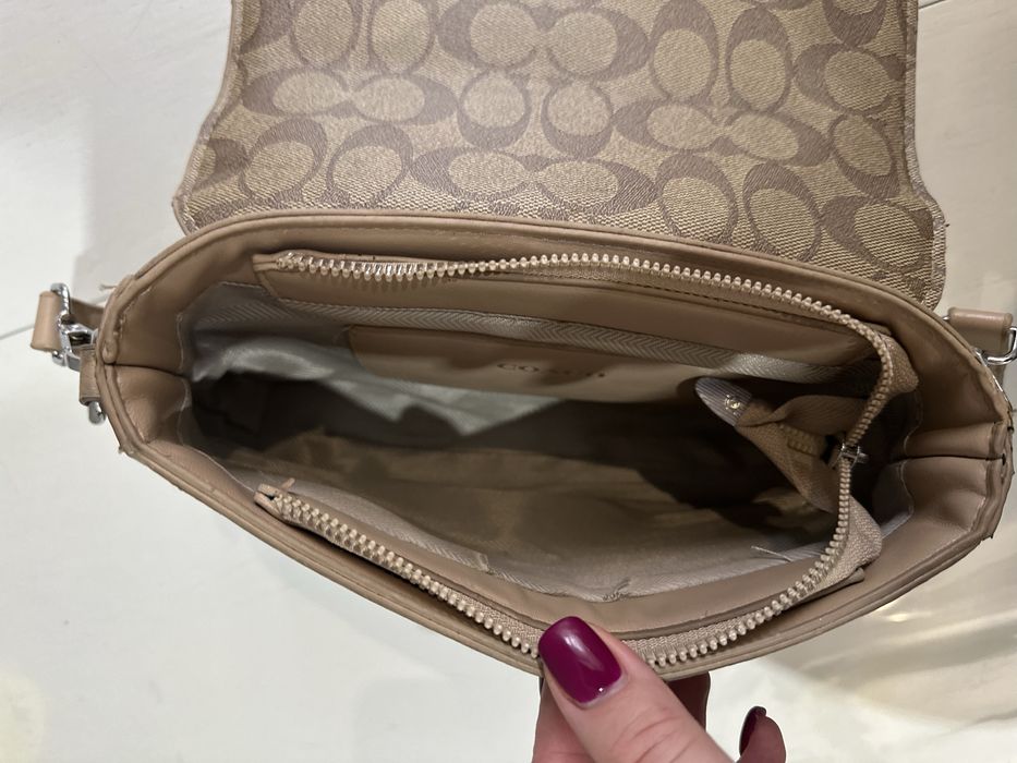 Жіноча сумка-клатч