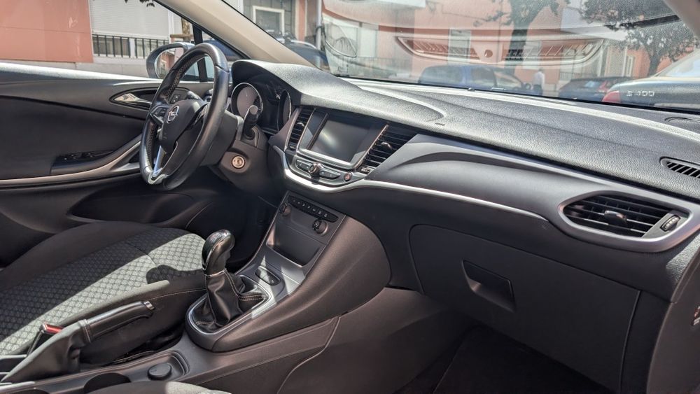 Opel Astra K 2017 - 85000km