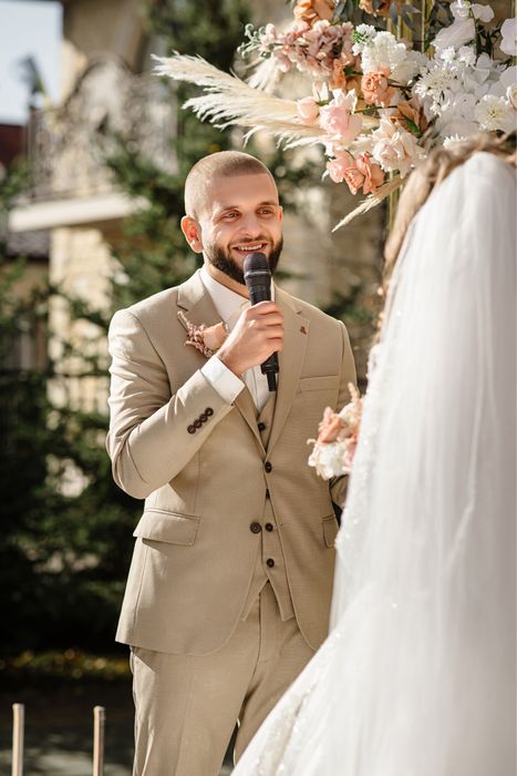 Чоловічий костюм