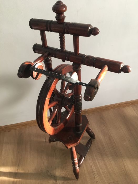 Антикваріат.Куделя-Прялка