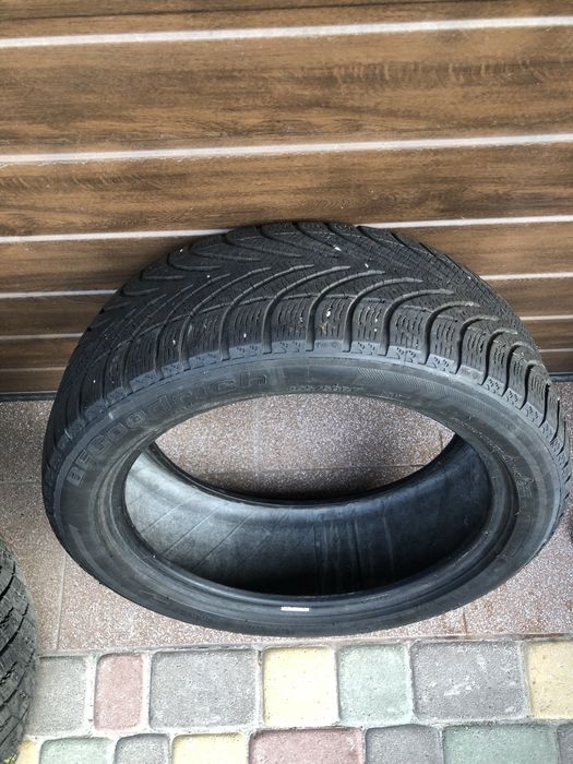 Зимова резина BFGoodrich 205/50R17